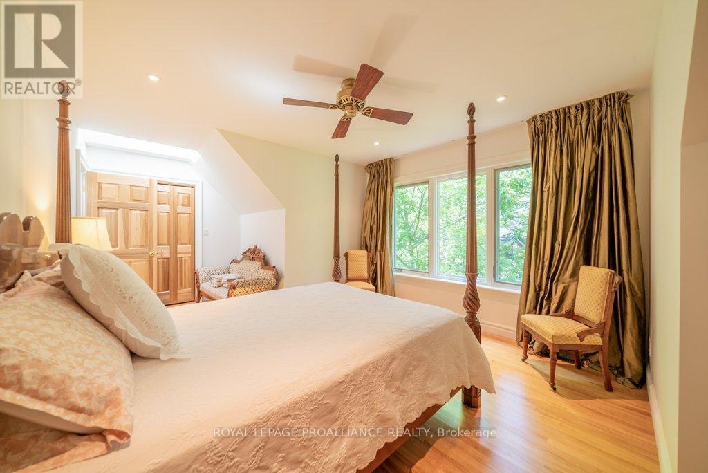403 HENNIGER ROAD - 16