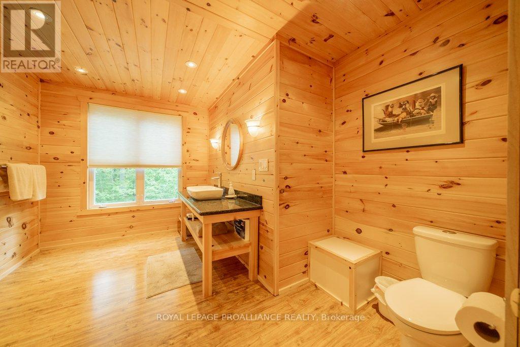 403 HENNIGER ROAD - 30