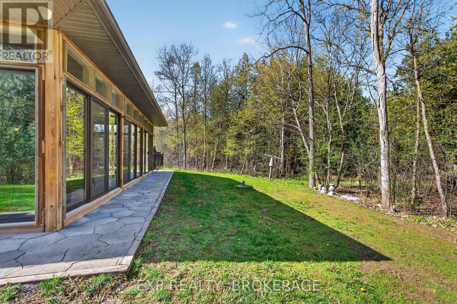 1800 SYDENHAM ROAD - 40
