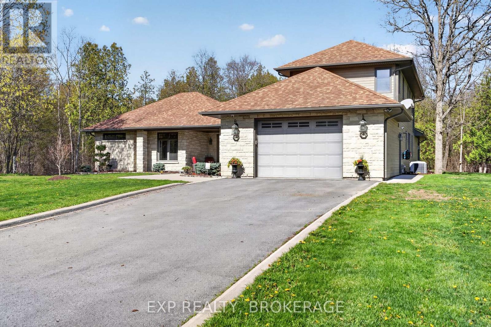 1800 SYDENHAM ROAD - 5