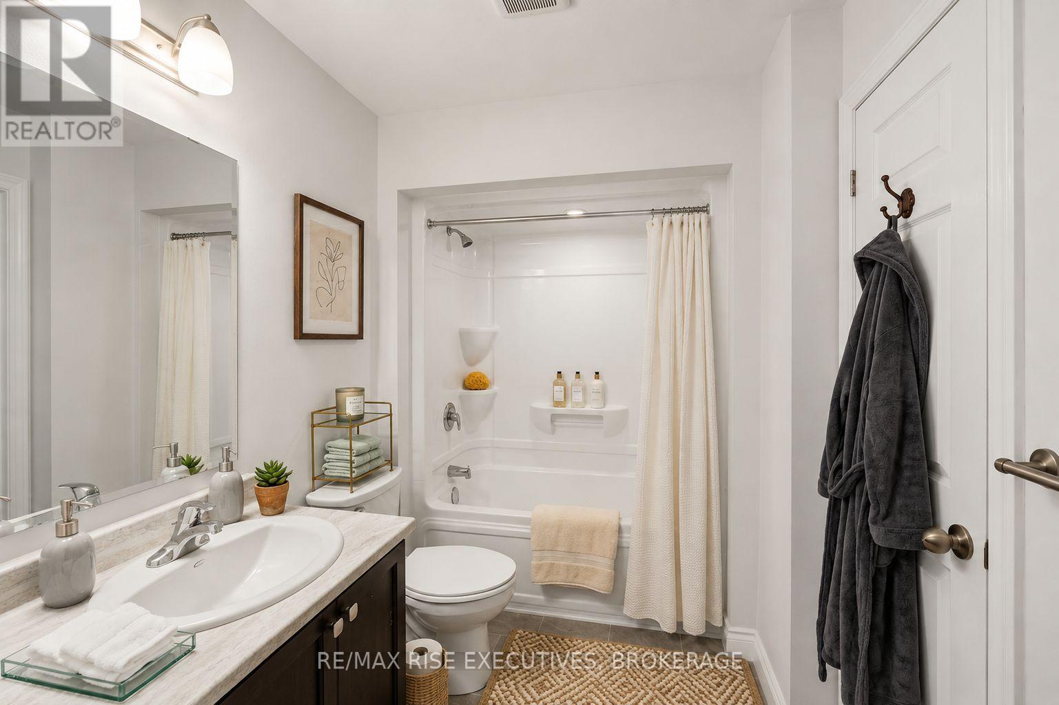 106 HAZLETT STREET - 17