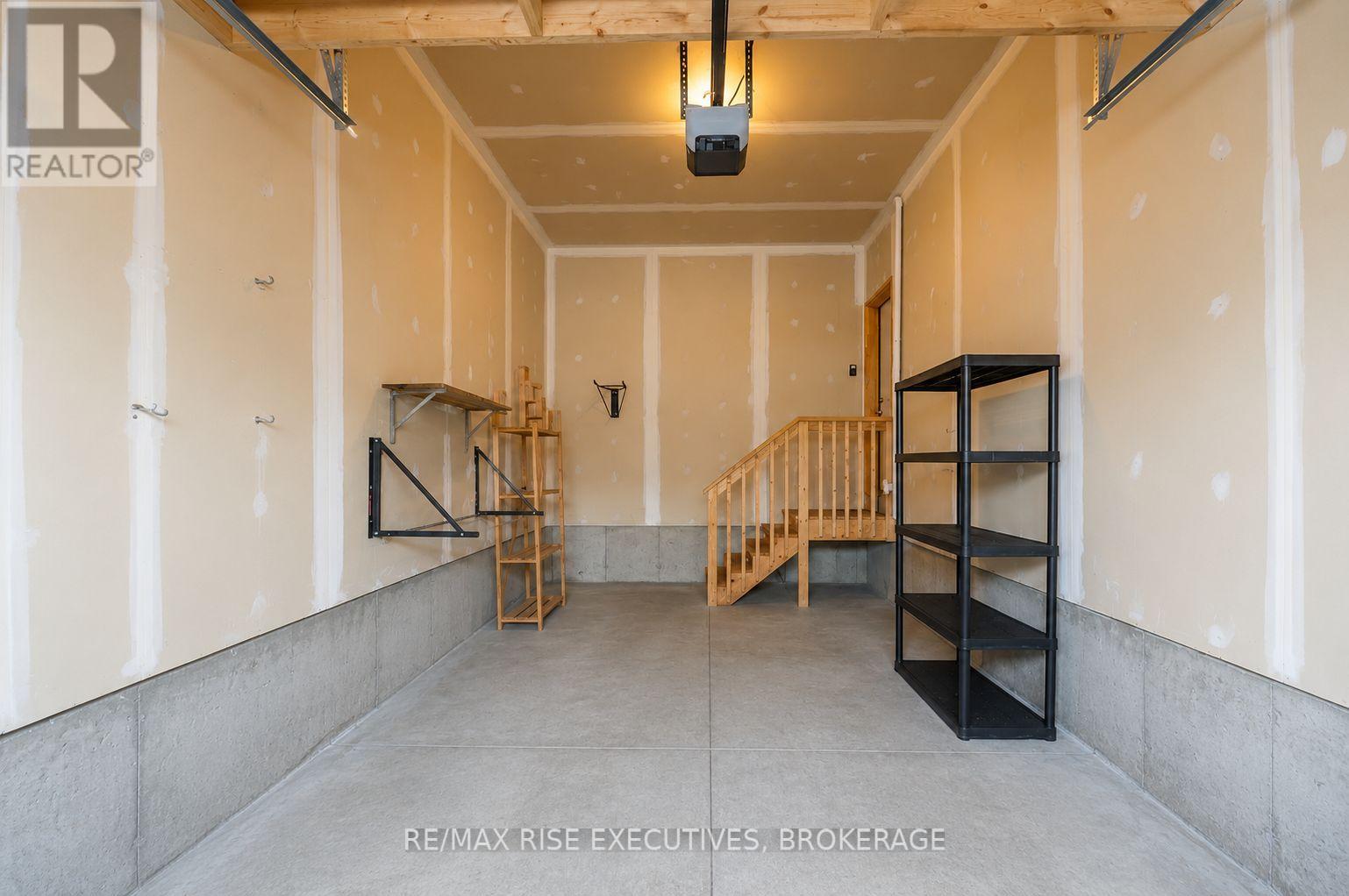 106 HAZLETT STREET - 22