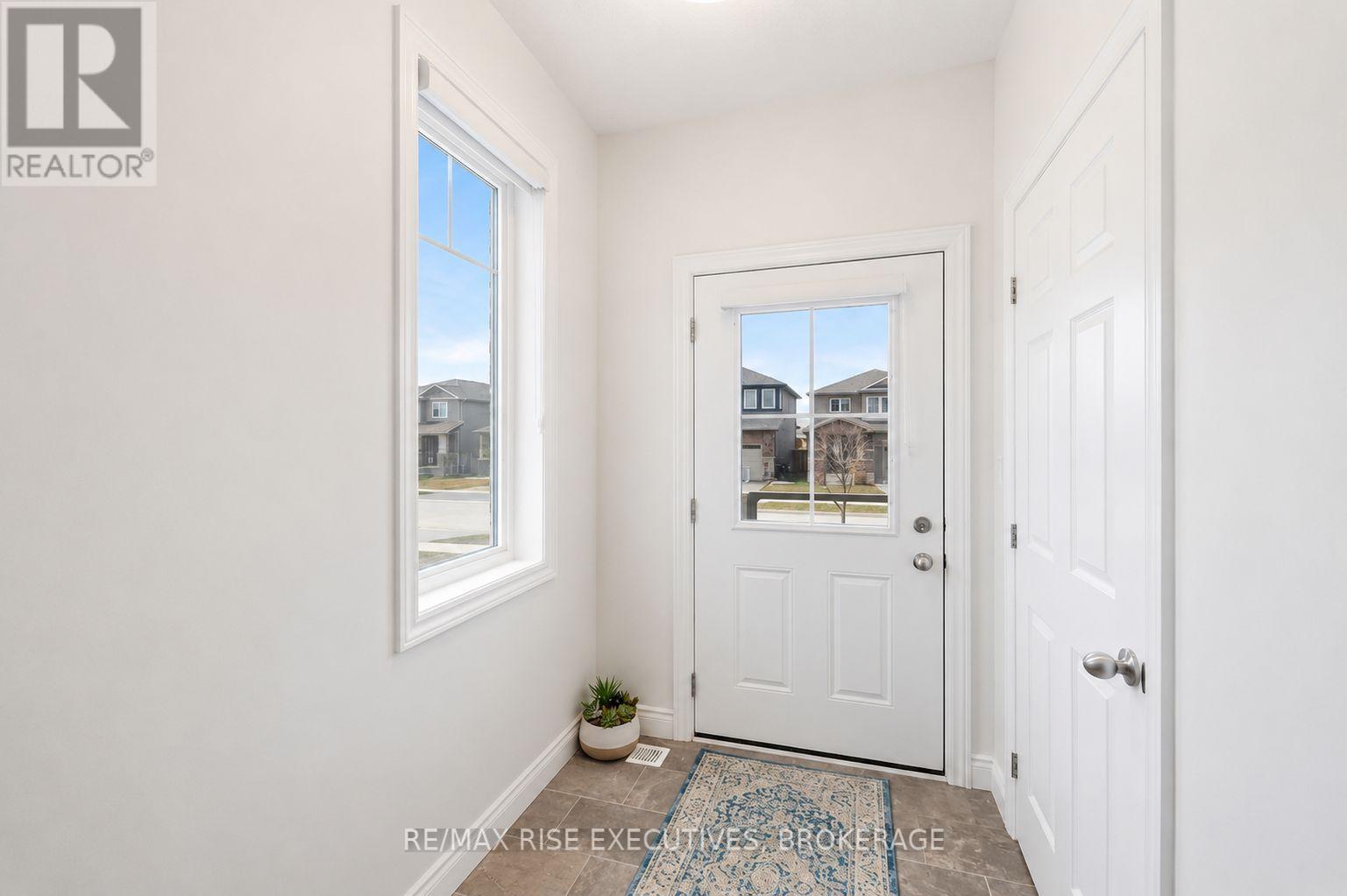106 HAZLETT STREET - 4