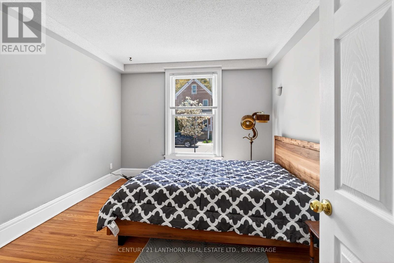 23 JENKINS STREET - 20