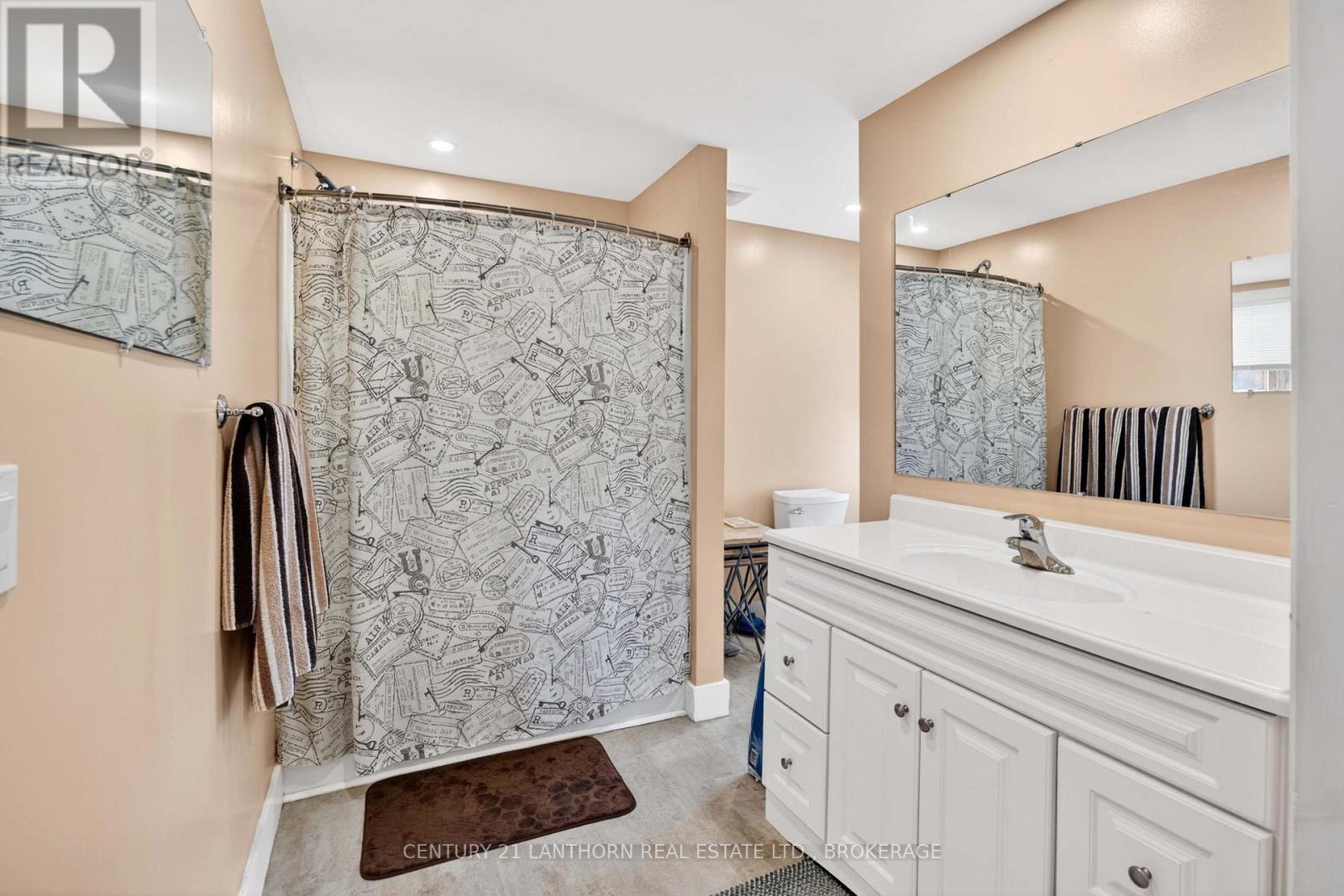 23 JENKINS STREET - 22