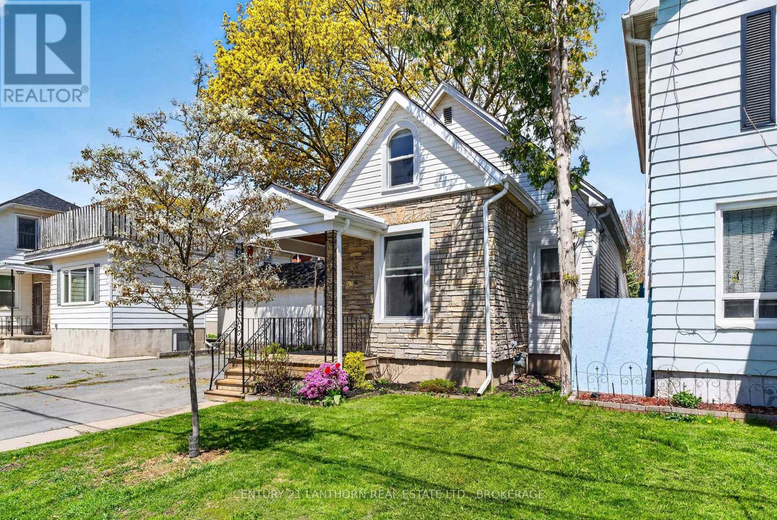 23 JENKINS STREET - 3