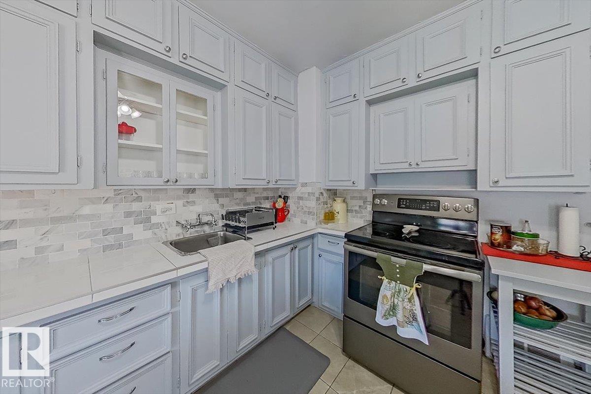 10939 96 ST NW - Image 3