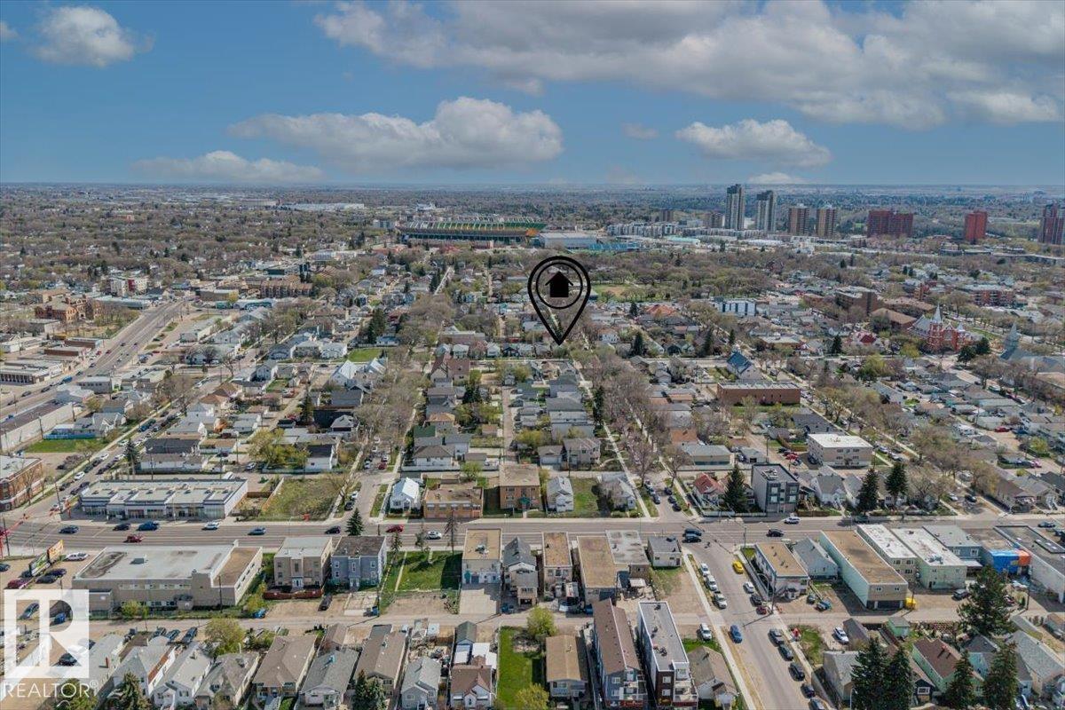 10939 96 ST NW - 30