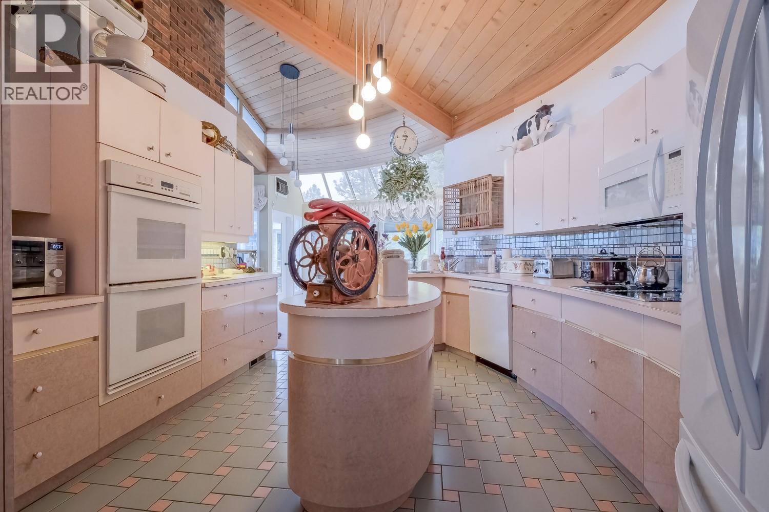 3145 JUNIPER Drive, Penticton