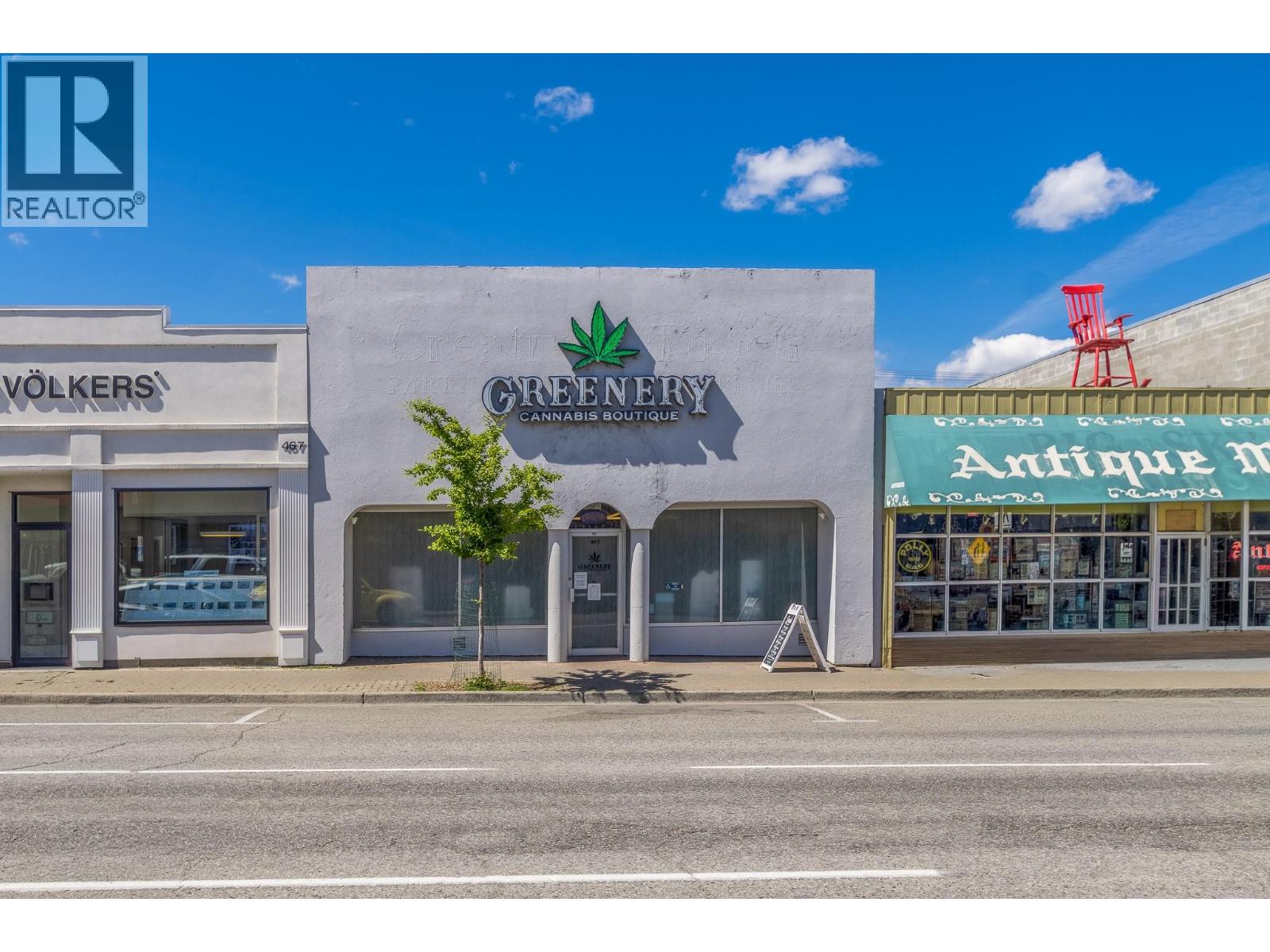 465 Main Street N, Penticton