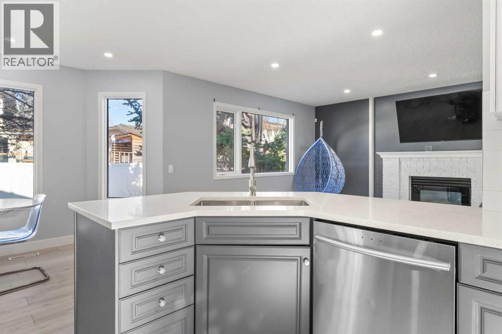 48 Douglas Park Boulevard SE — photo 11
