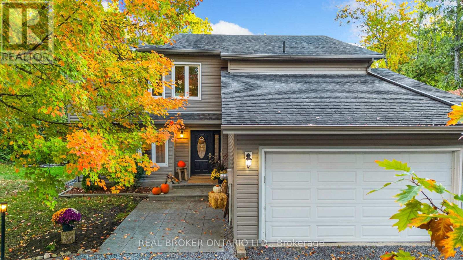 967 UPPER DWYER HILL ROAD - 3
