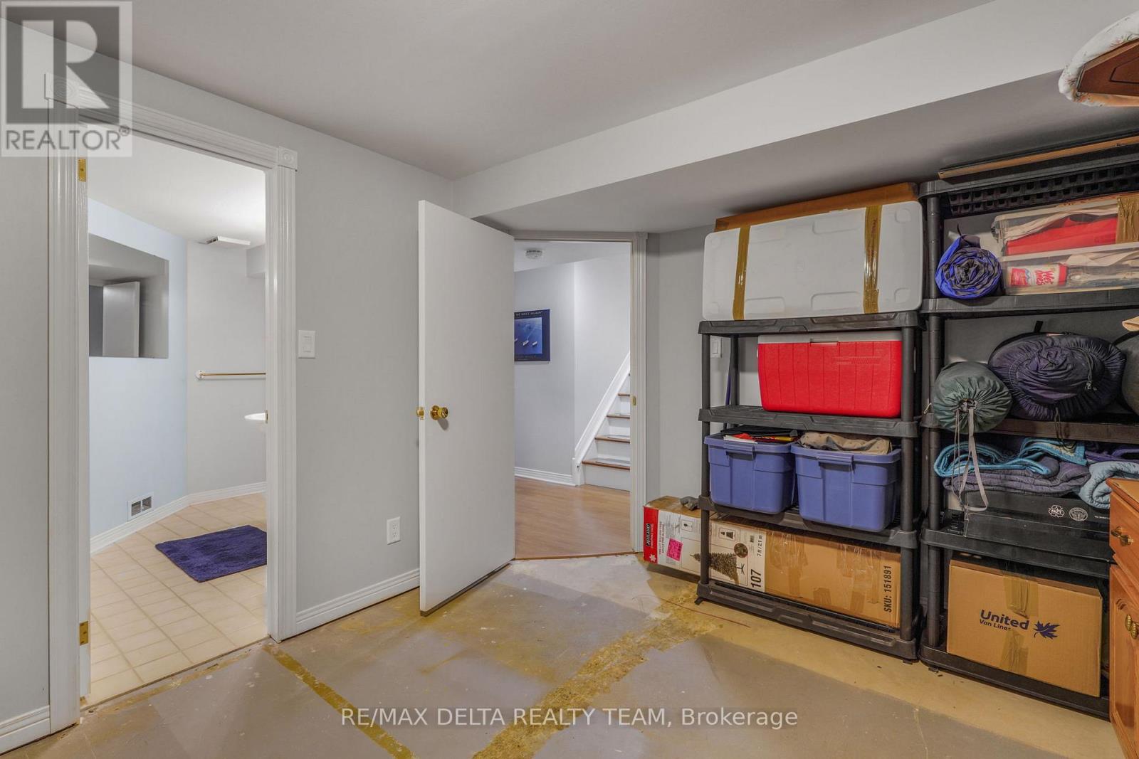 1770 SUNVIEW DRIVE - 29