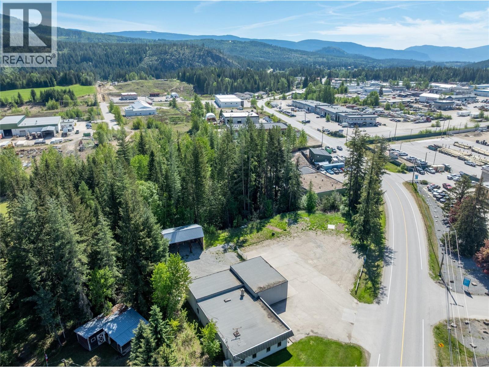  4901 Auto Road Southeast, Salmon Arm