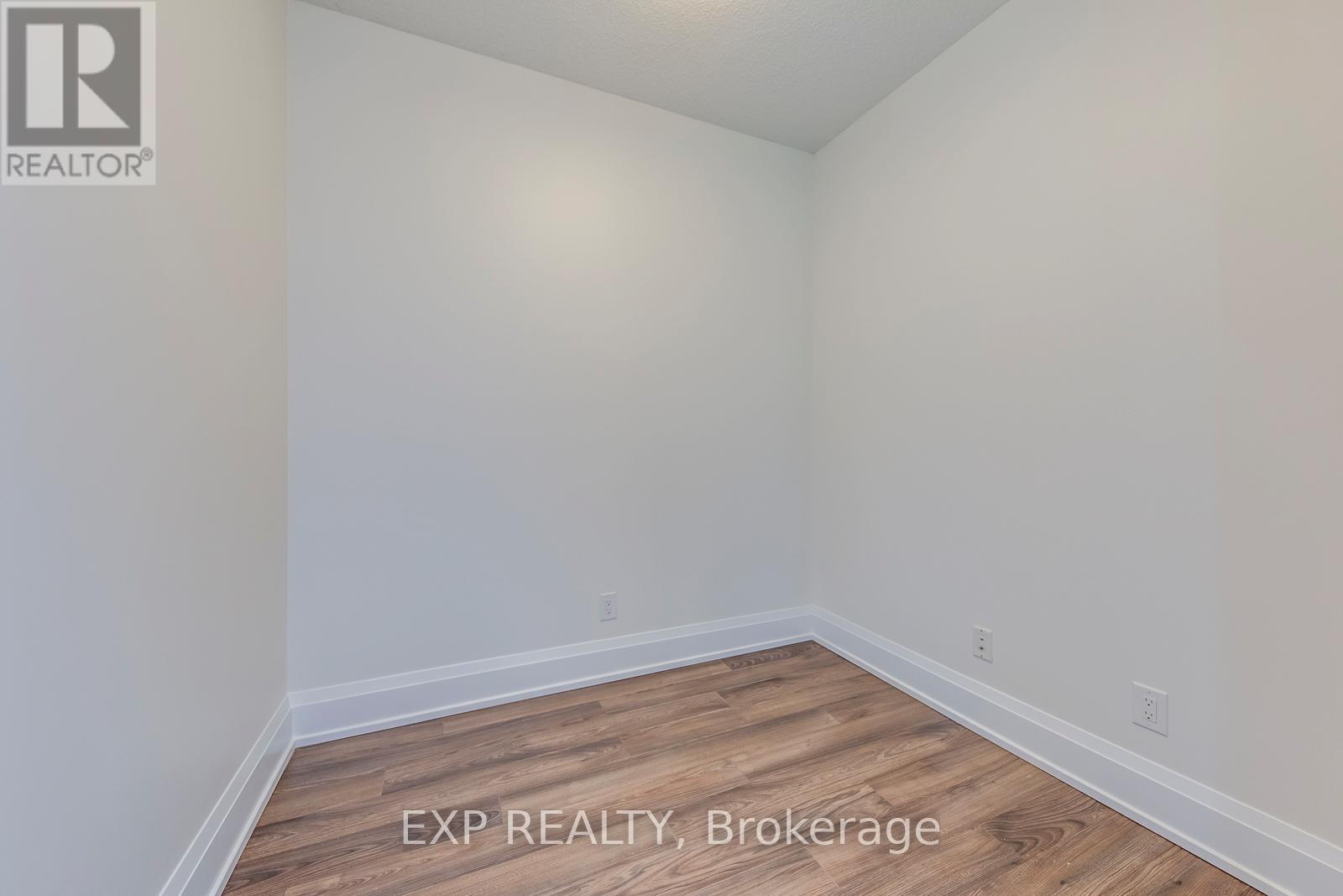 #1118 1 OLD MILL DRIVE - 44