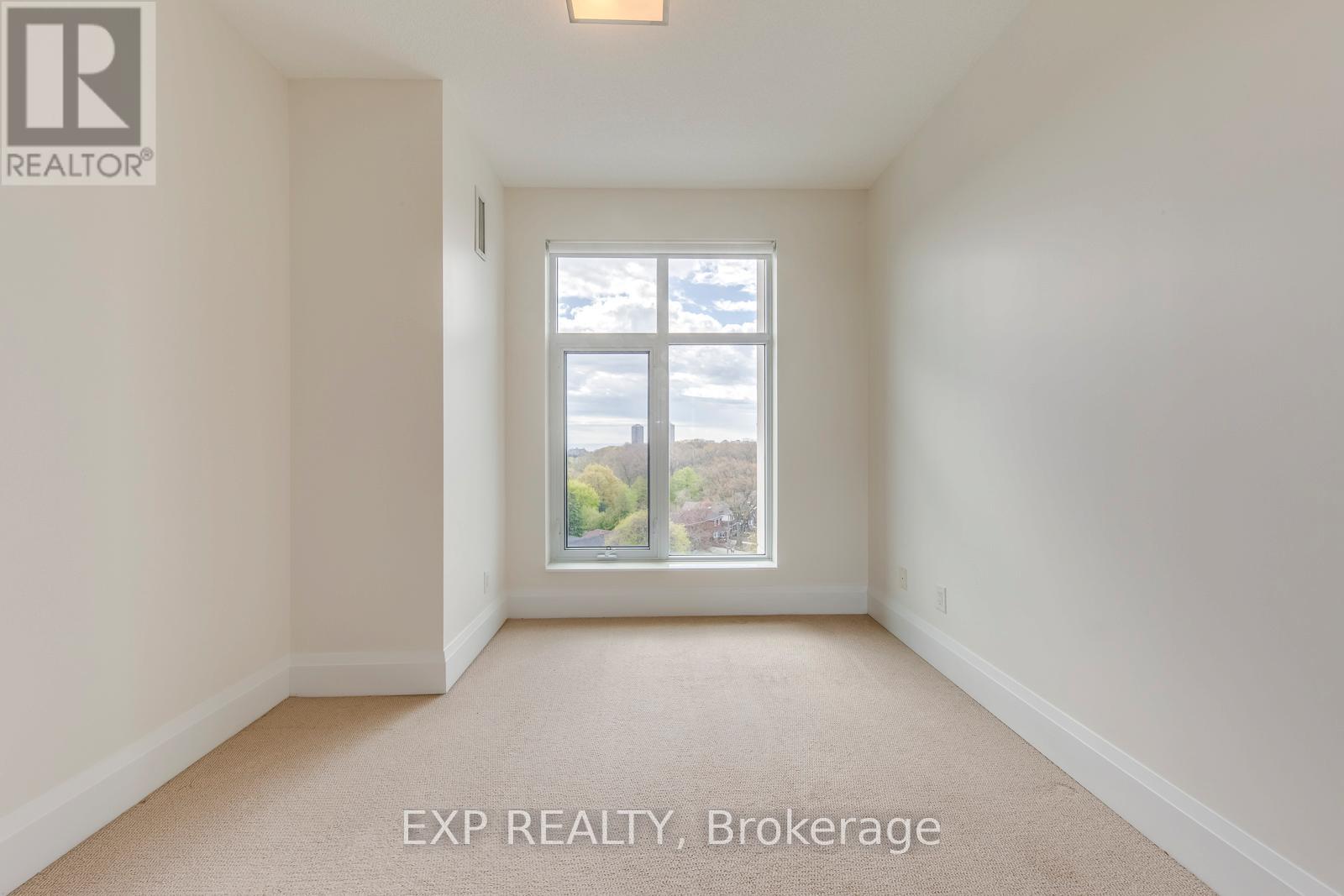 #1118 1 OLD MILL DRIVE - 41