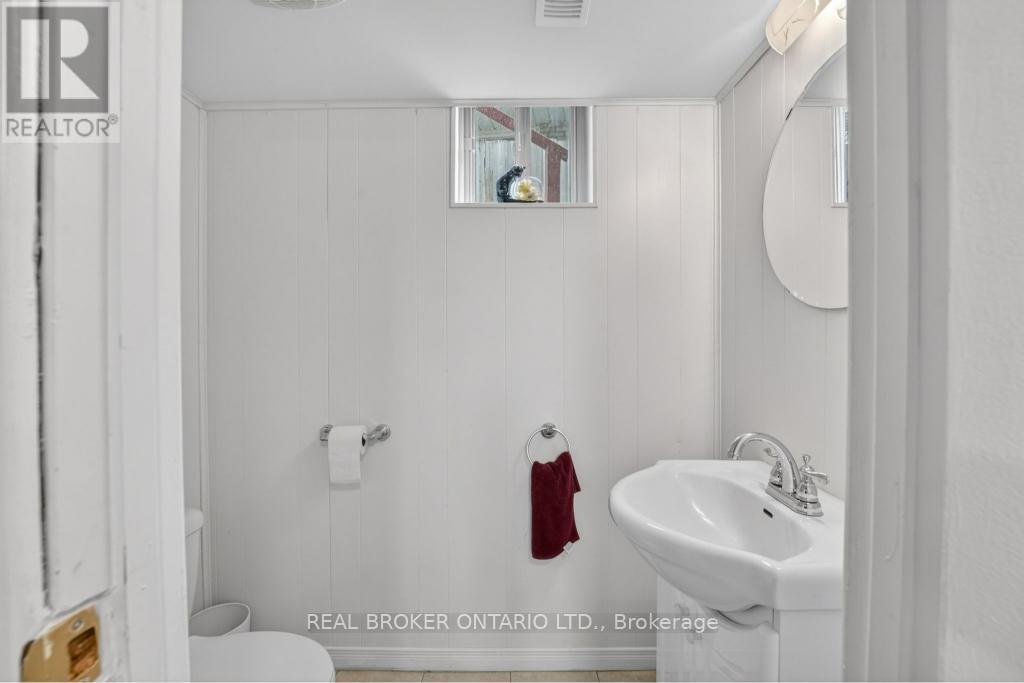 44 MITRE PLACE - 36