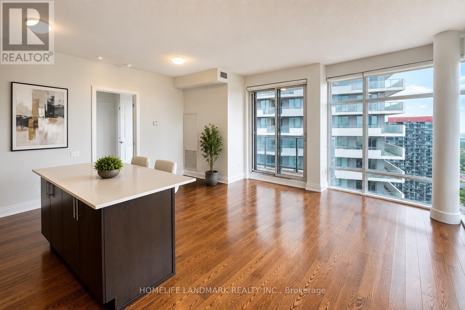 #4211 2191 YONGE STREET - 2