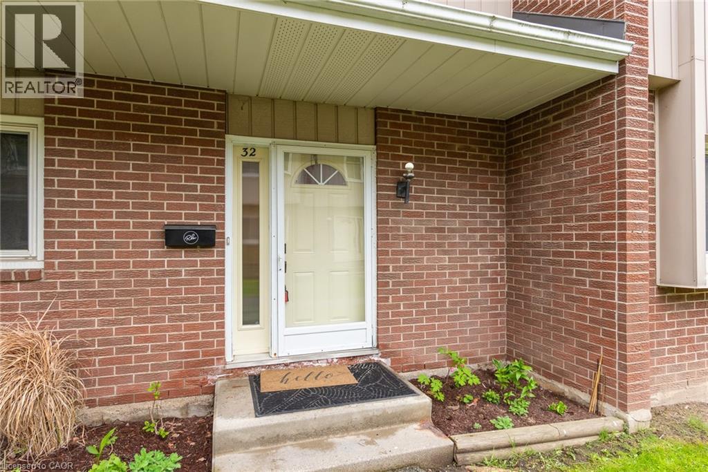 121 UNIVERSITY Avenue E Unit# 32, Waterloo, Ontario, N2J4J1 — Photo 32