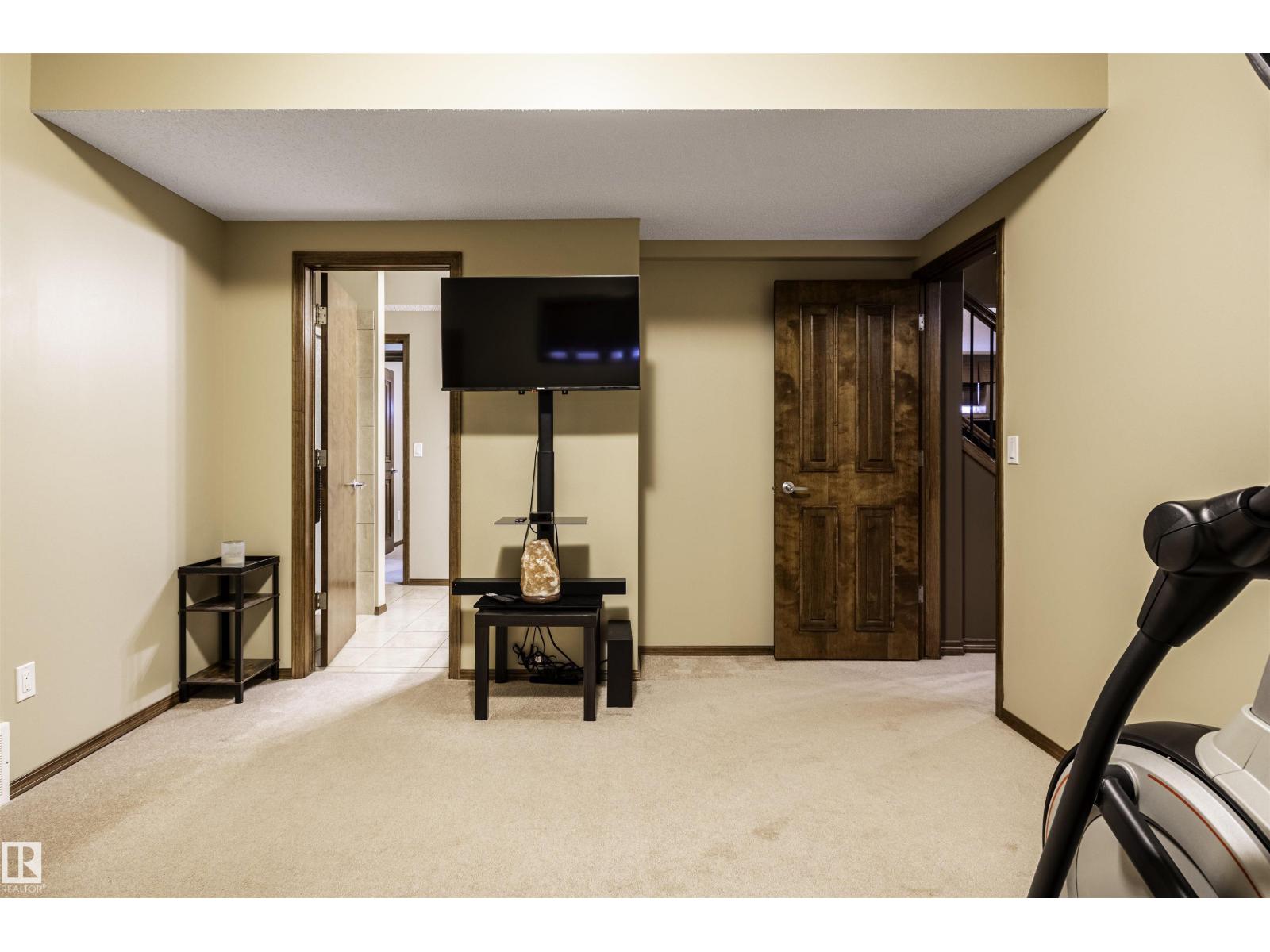 19 NEWTON PL - 37
