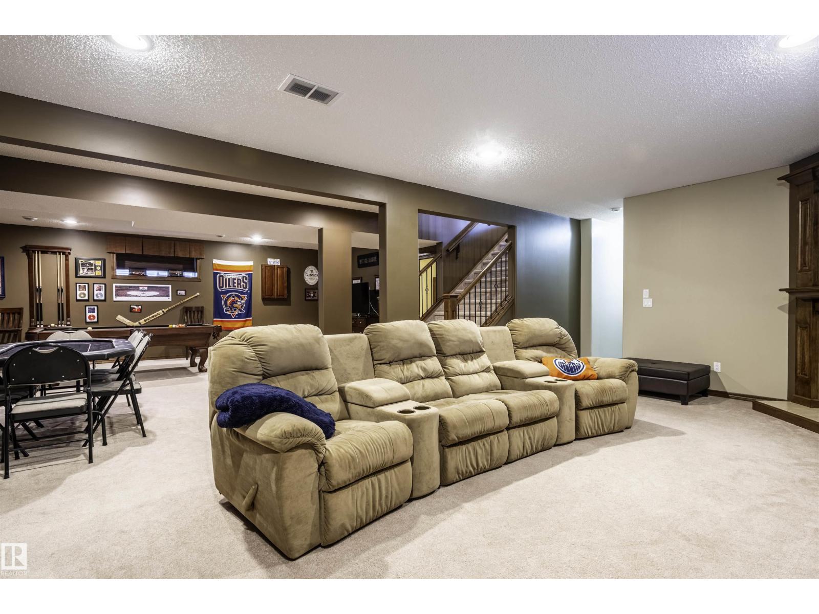 19 NEWTON PL - 31