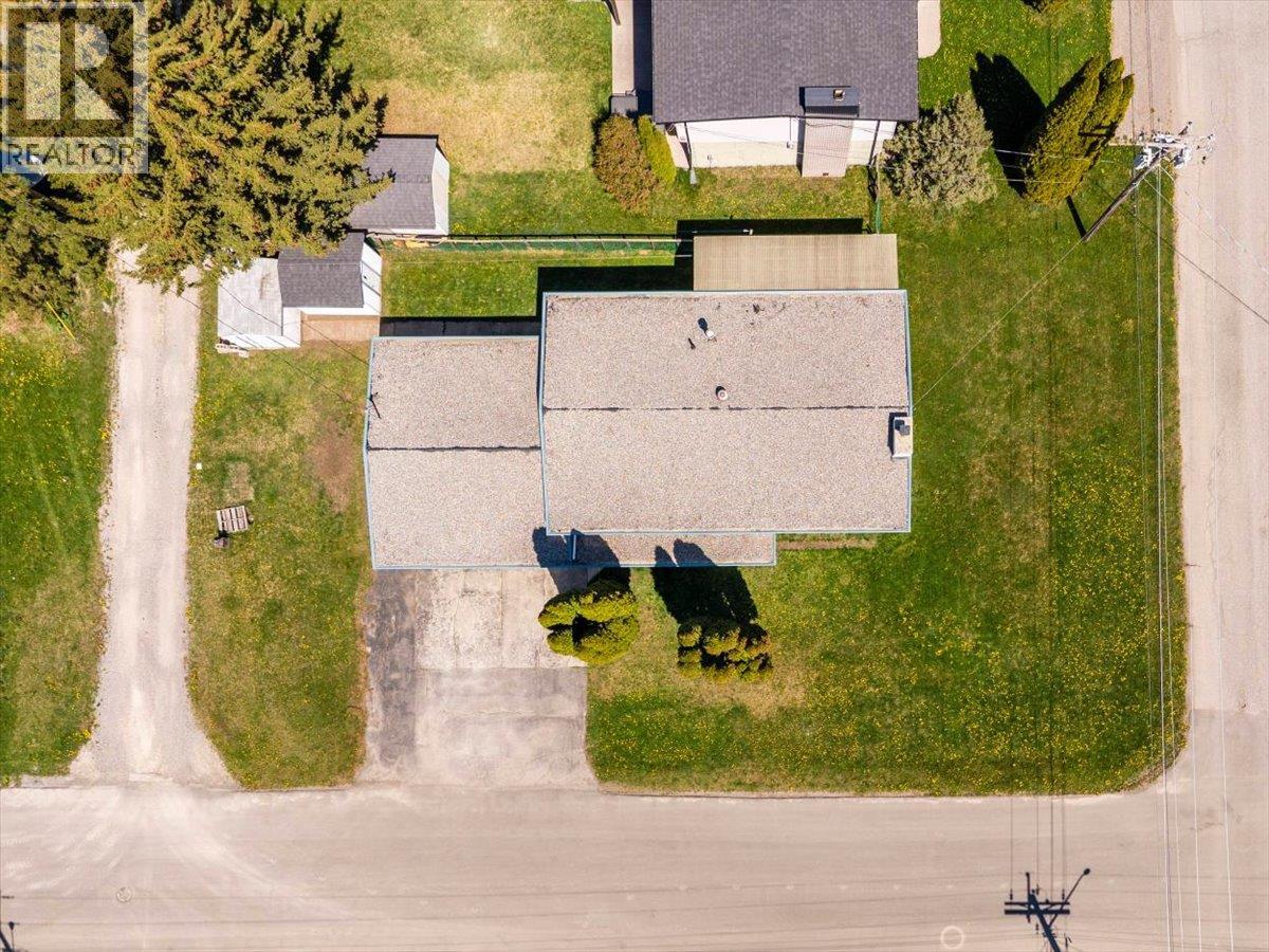 1201 10th Avenue, Fernie