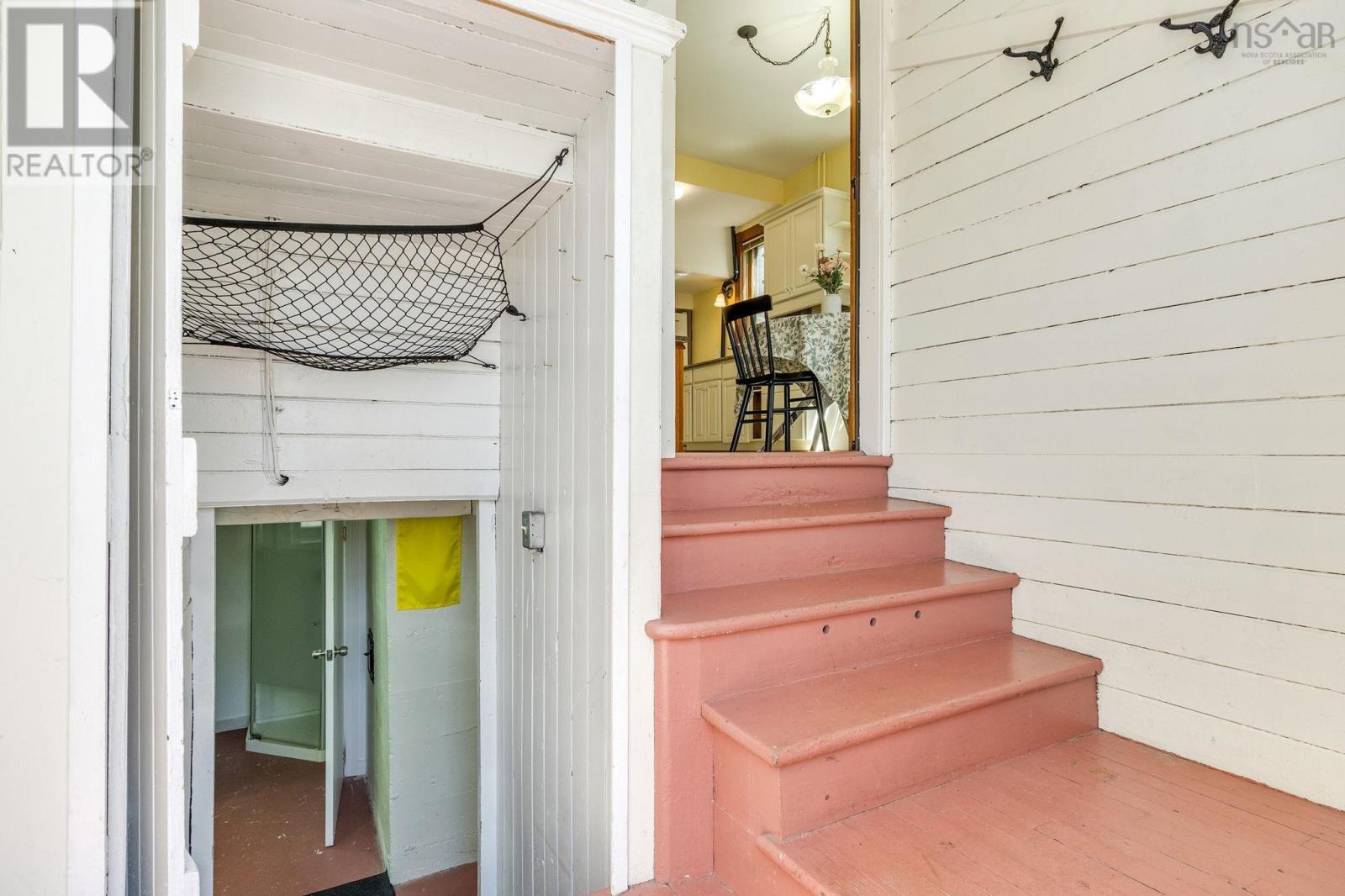 Property 35 of 47 of 2550 Dublin Street