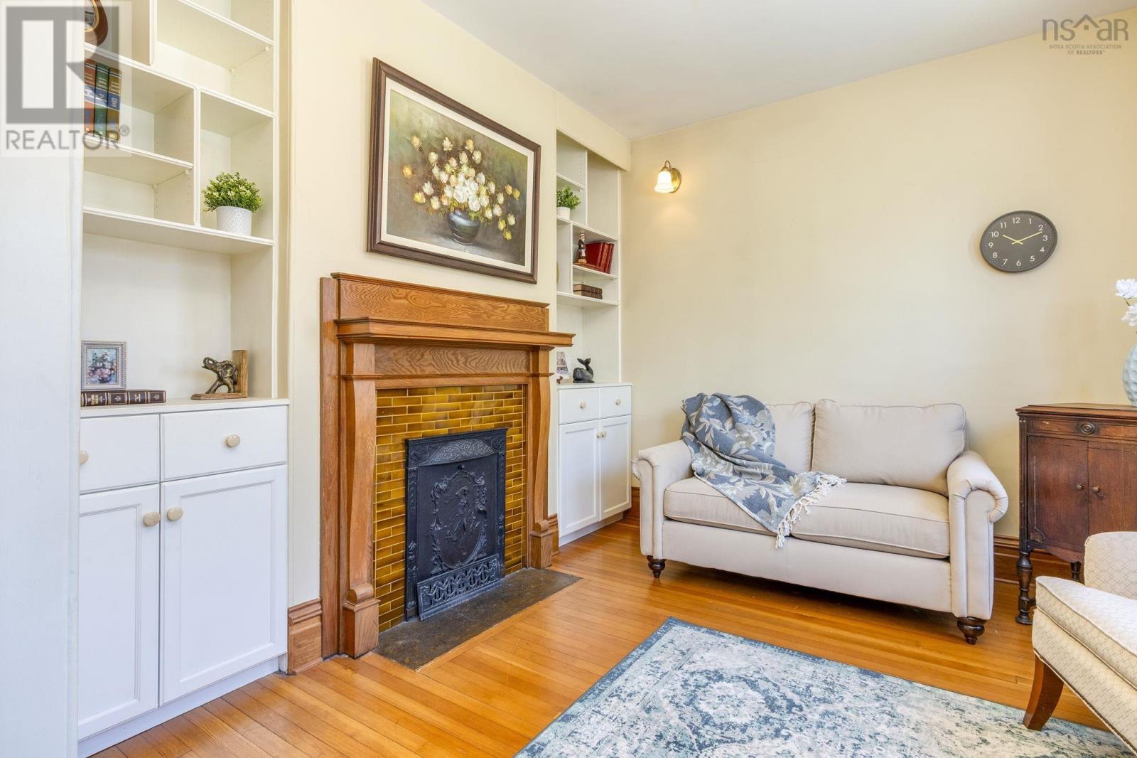 Property 23 of 47 of 2550 Dublin Street