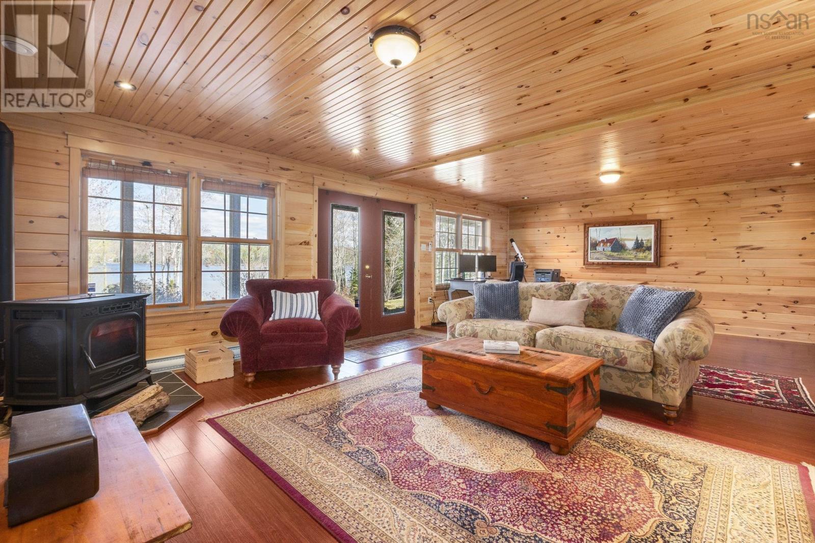 Property 38 of 47 of 670 Pioneer Drive