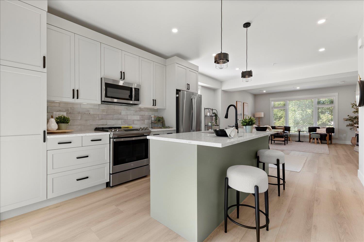 6 46106 RIVERSIDE DRIVE, Chilliwack Proper East, Chilliwack