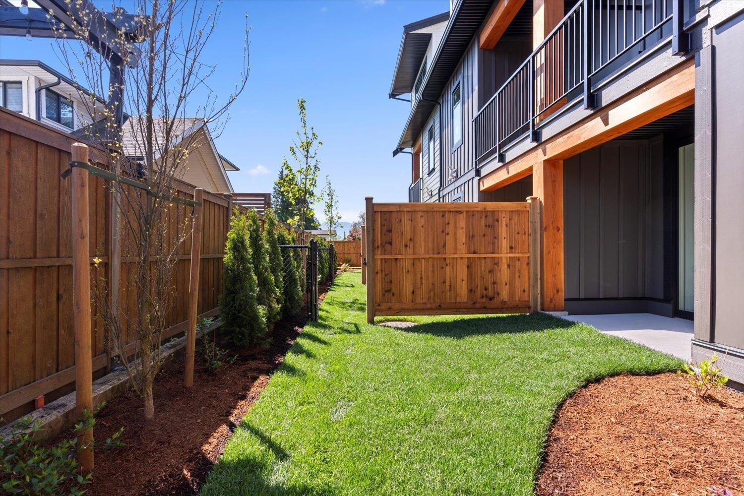 6 46106 RIVERSIDE DRIVE, Chilliwack Proper East, Chilliwack