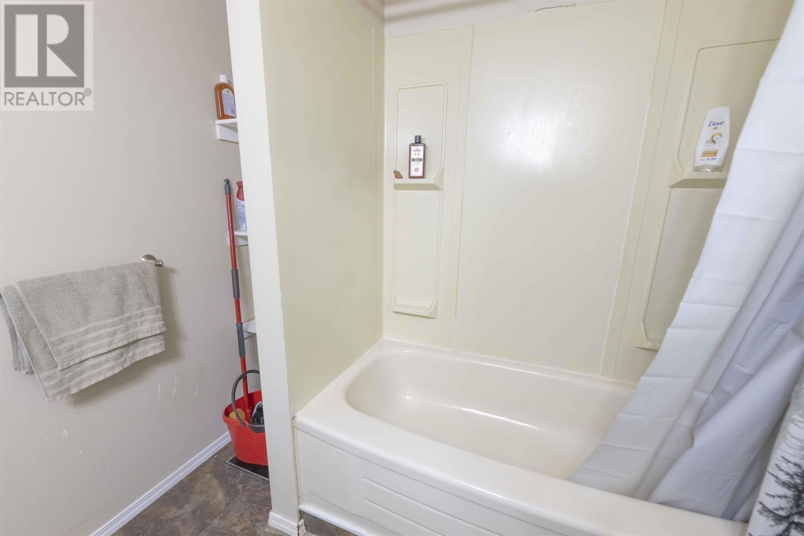 1911 FREDERICA ST W, THUNDR BAY, Ontario, P7E6R8 — Photo 29