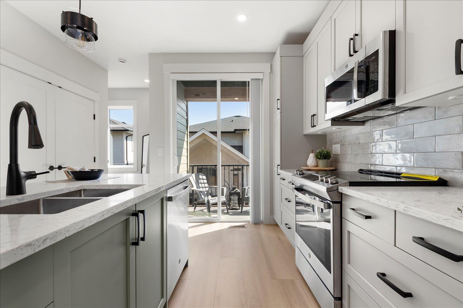 5 46106 RIVERSIDE DRIVE, Chilliwack Proper East, Chilliwack