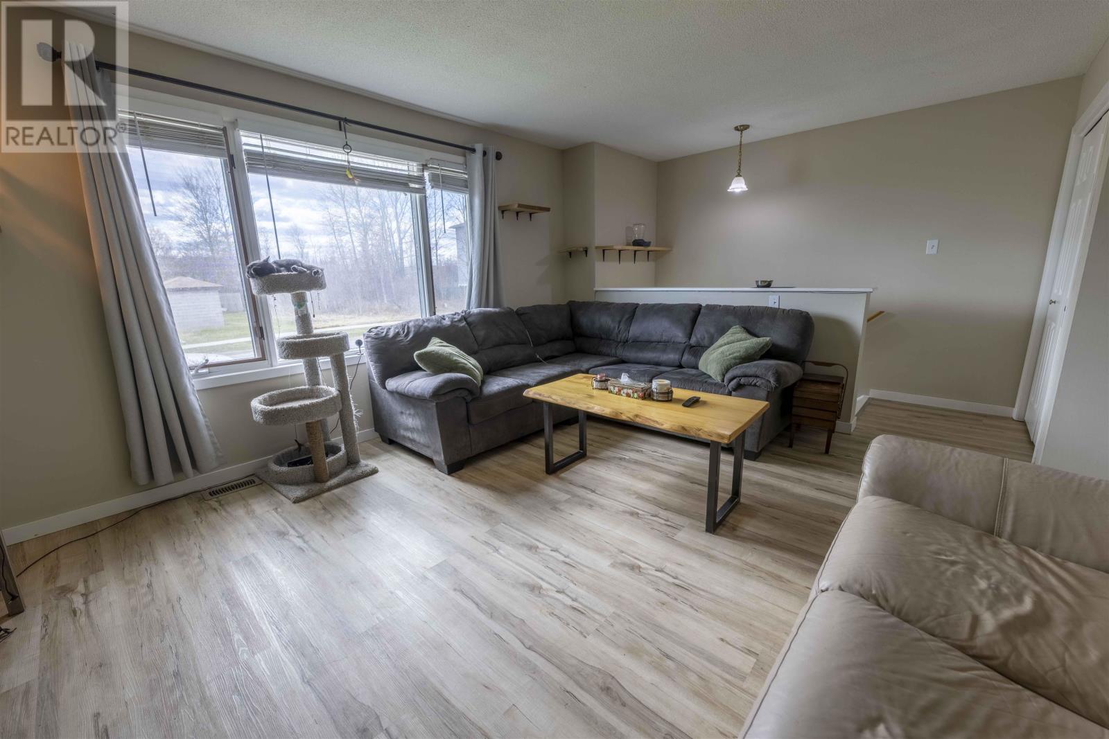 1911 FREDERICA ST W, THUNDR BAY, Ontario, P7E6R8 — Photo 11