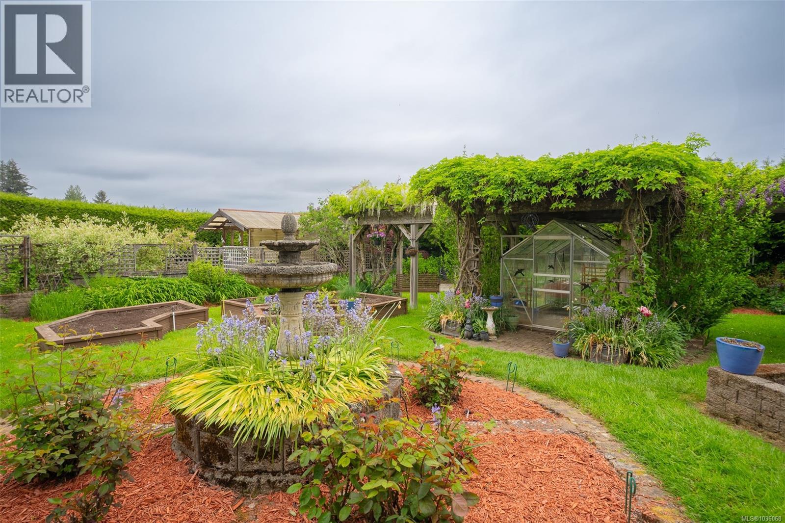 437 Davis Rd - 63