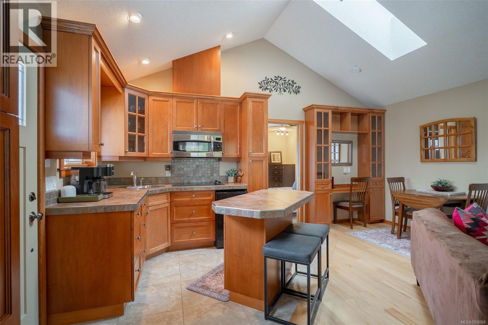 437 Davis Rd - 35