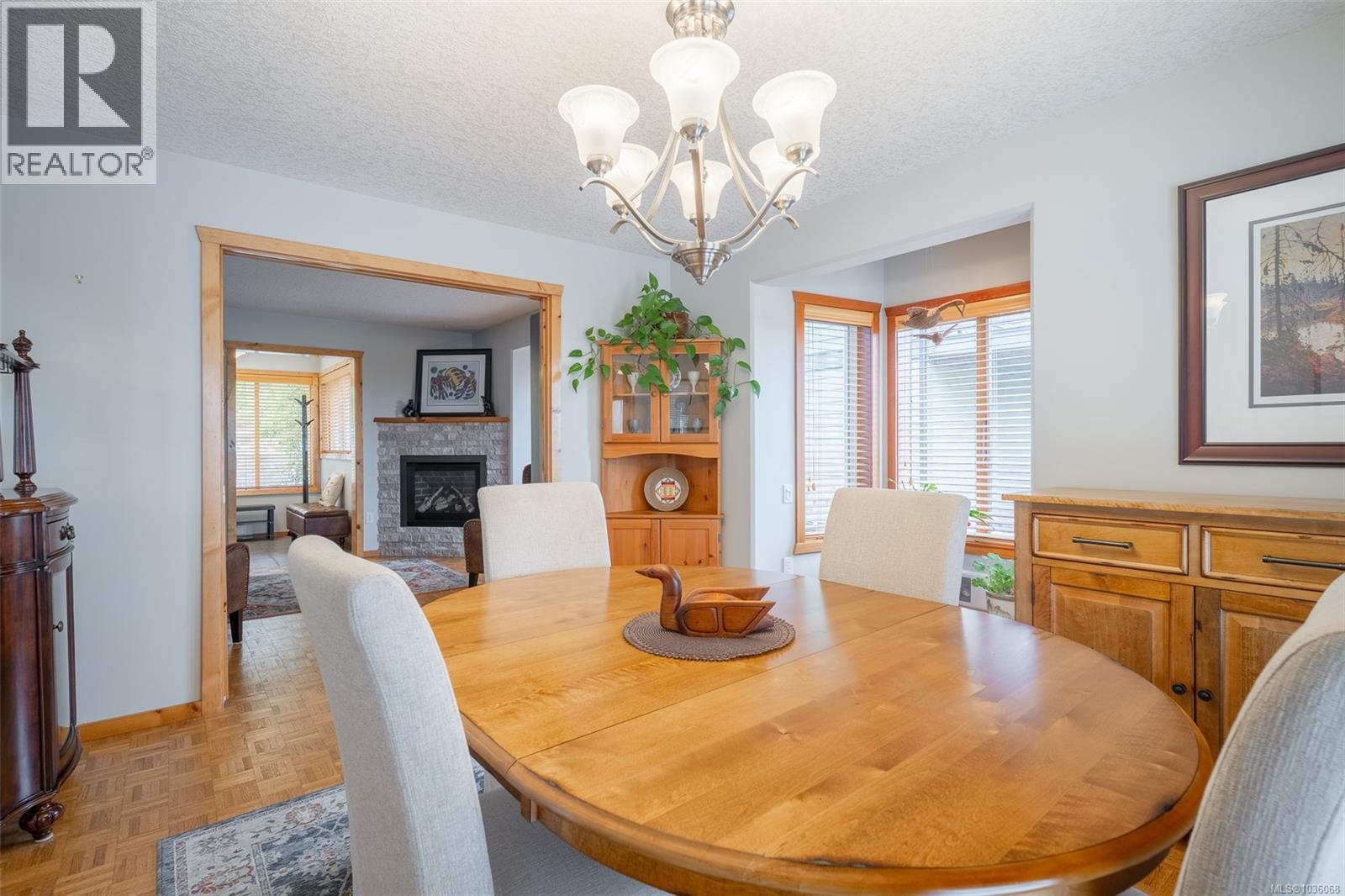 437 Davis Rd - 12