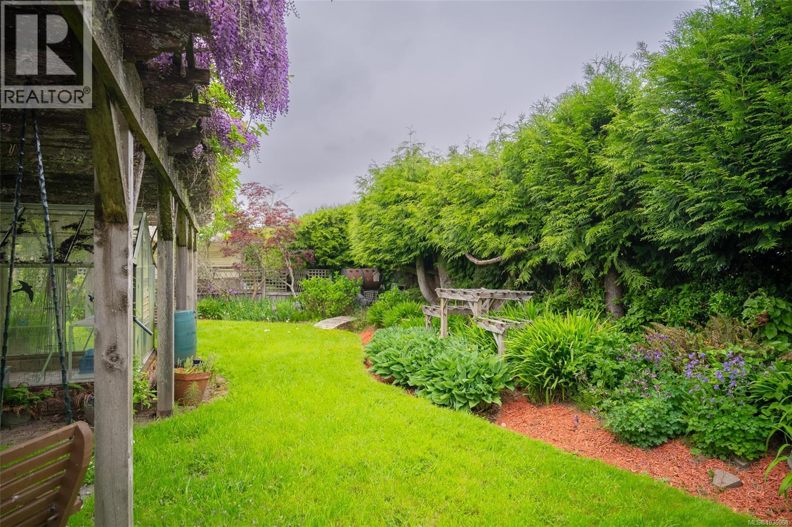437 Davis Rd - 58