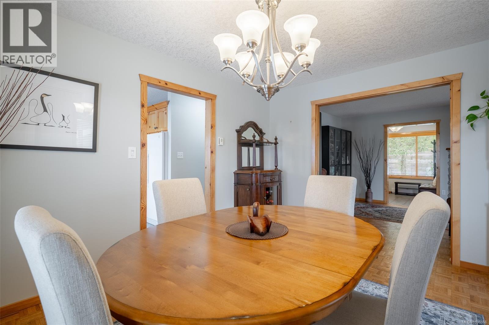 437 Davis Rd - 13