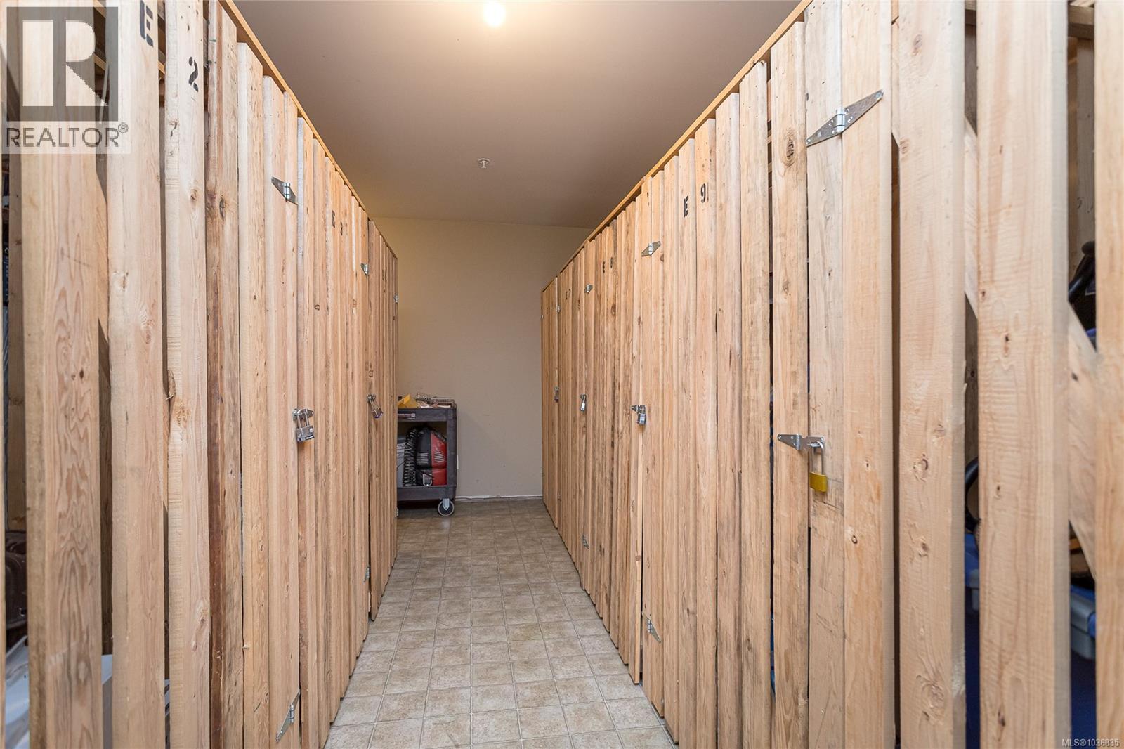#216 1315 Esquimalt Rd - 21