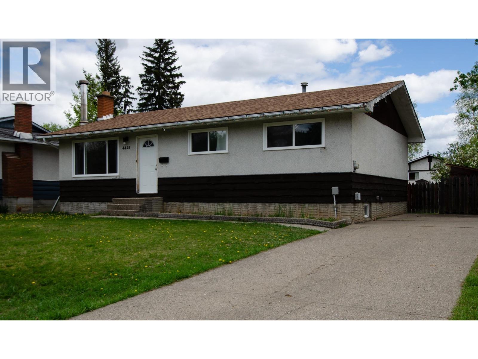 4428 URQUHART CRESCENT - 1