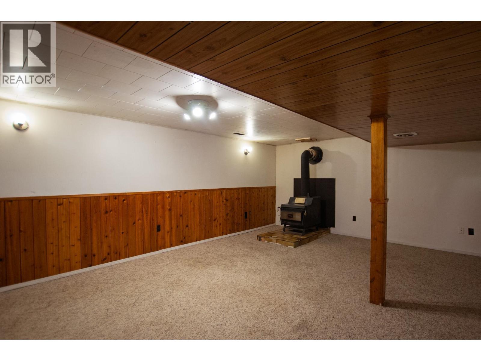 4428 URQUHART CRESCENT - 13
