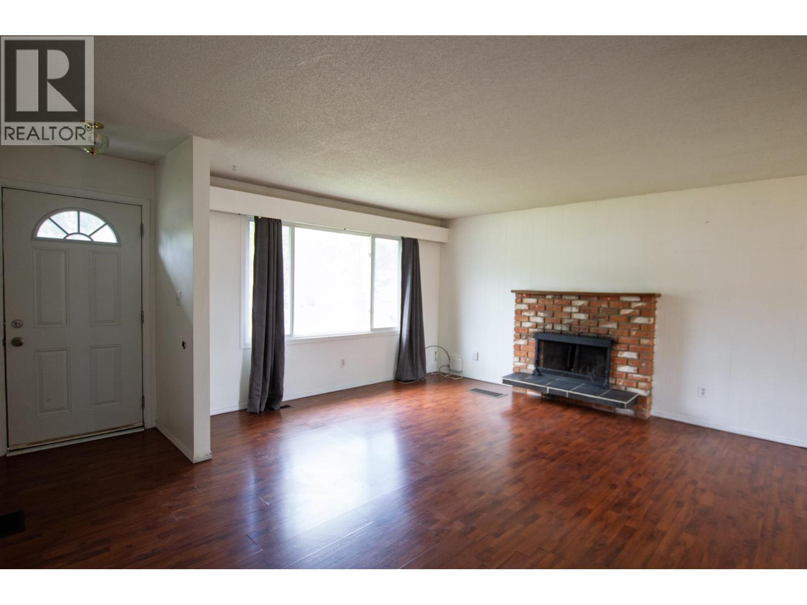 Kitchen of 4428 URQUHART CRESCENT · Prince George, BC