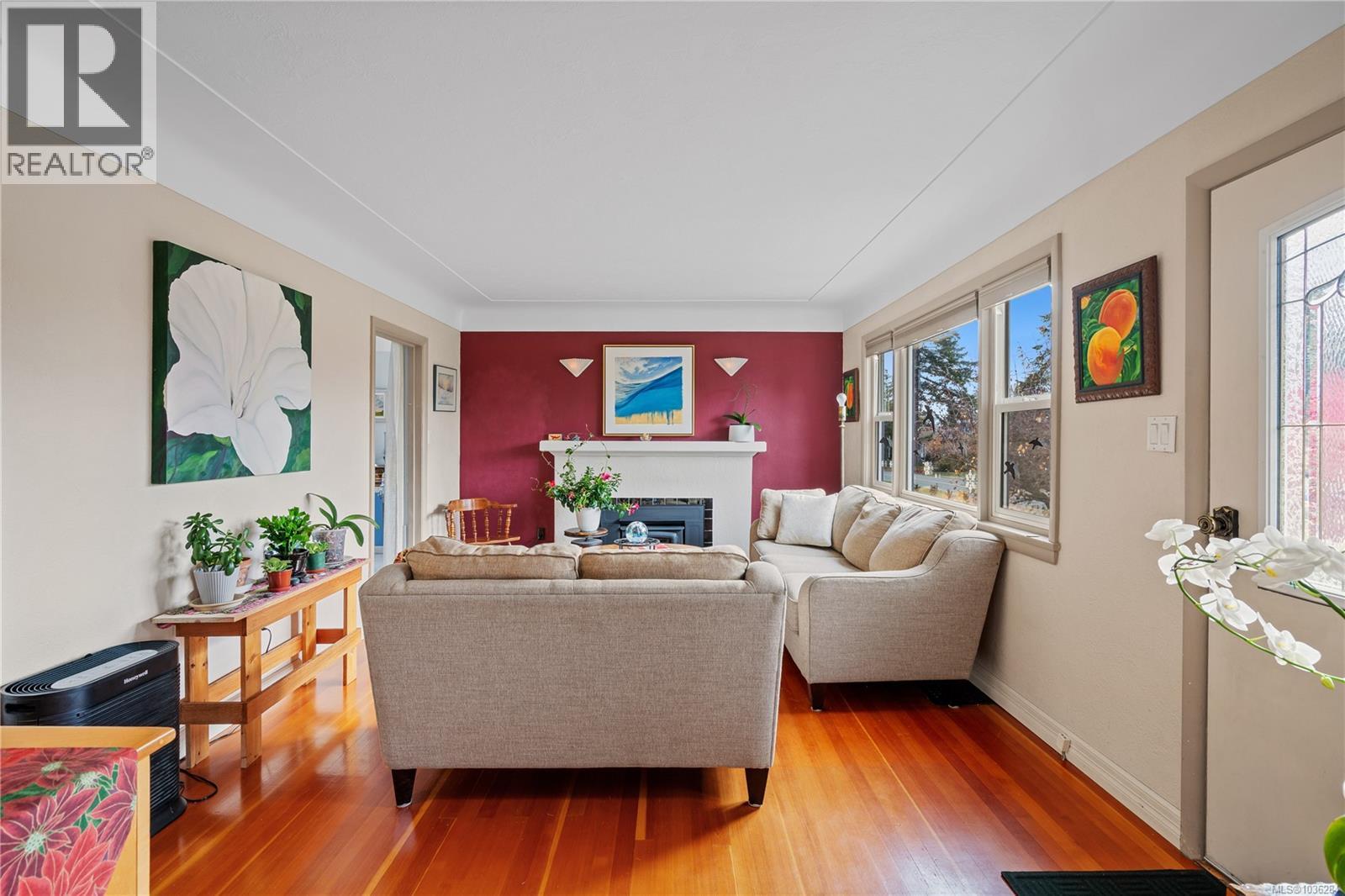 4029 Carey Rd - 4