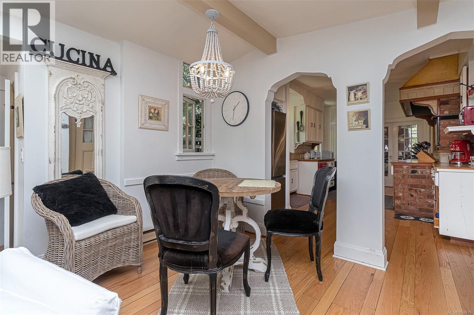 250 King George Terrace, Oak Bay