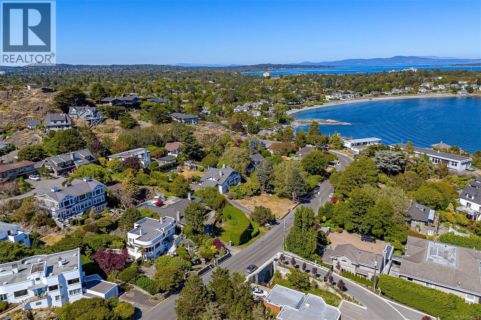  250 King George Terrace, Oak Bay