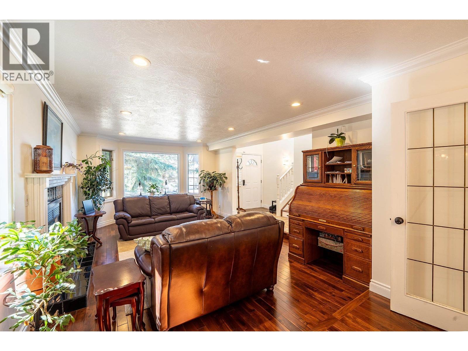 11415 92 STREET - 4