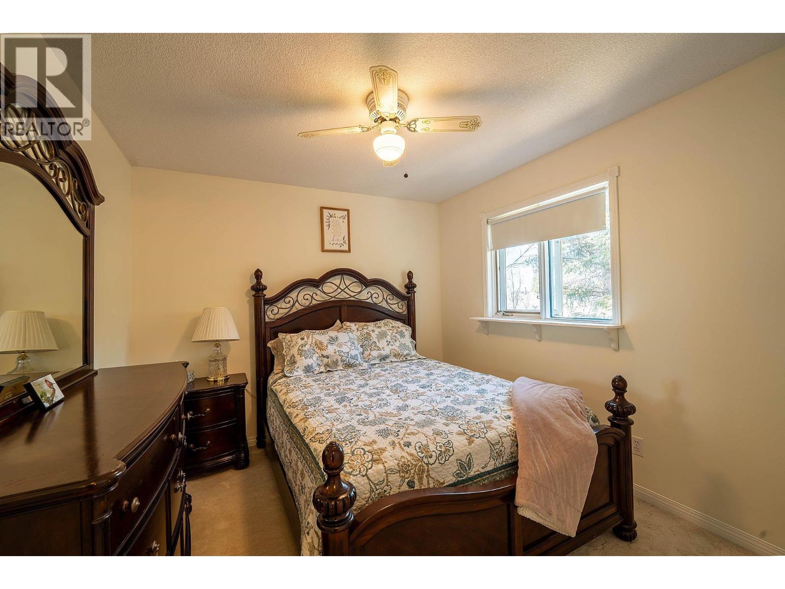 11415 92 STREET - 15