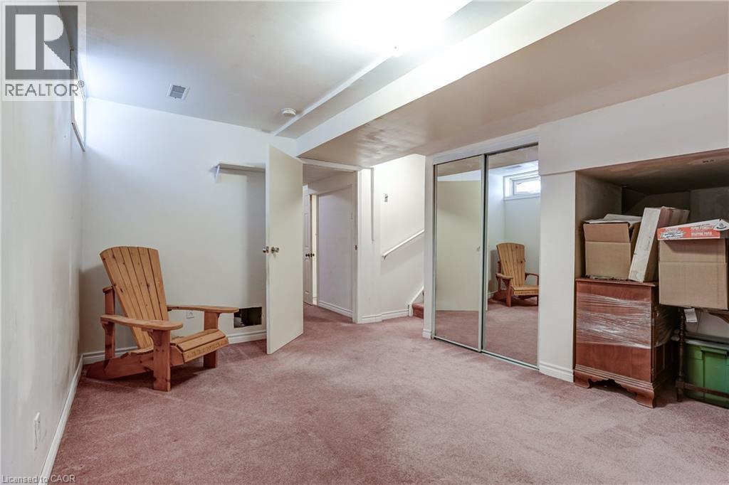 2313 NEWCASTLE Crescent, Oakville, Ontario, L6M4P5 — Photo 3