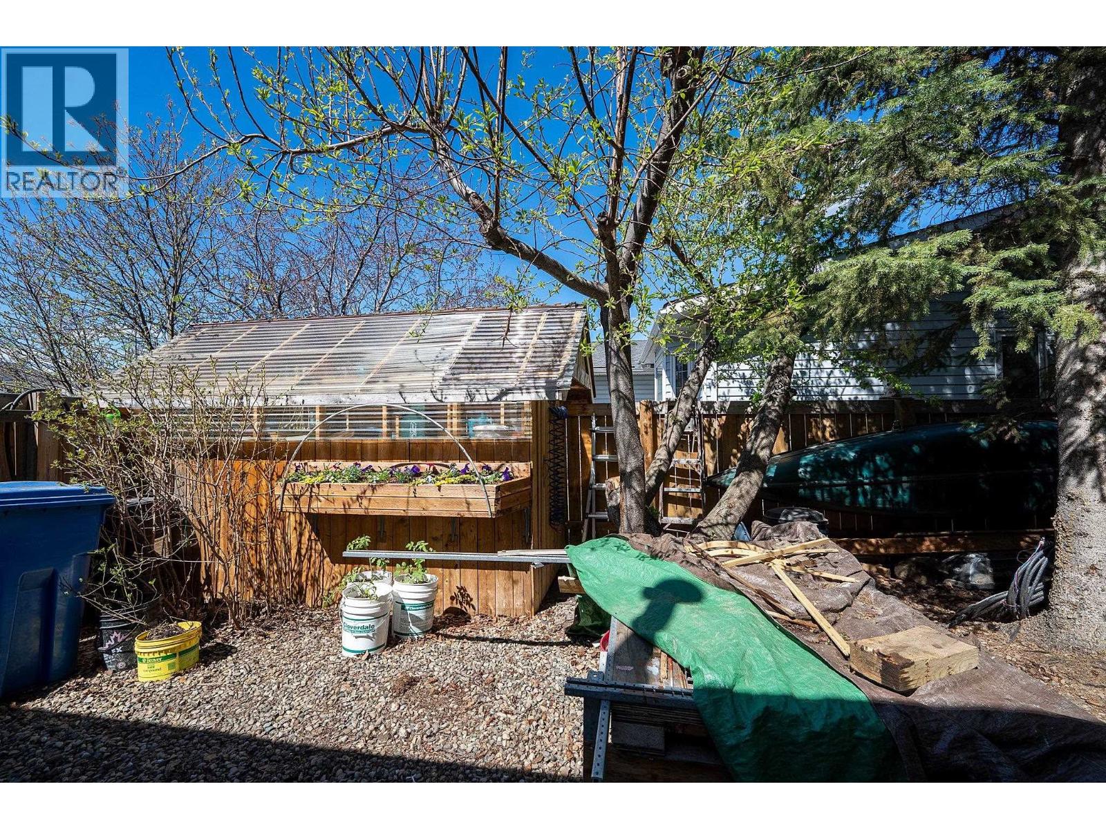 11415 92 STREET - 23